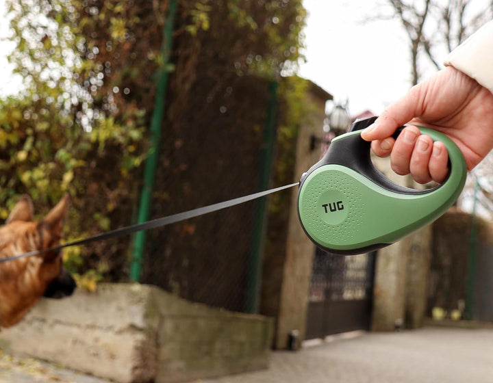 TUG 360° Tangle-Free Original Retractable Dog Leash | One-Handed Brake, Pause, Lock | Anti-Slip Grip